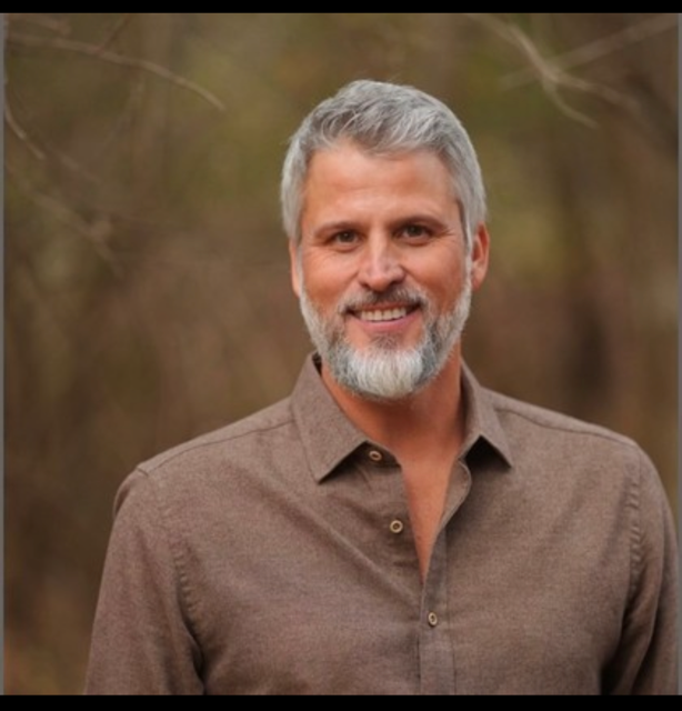 Jeff Gaona, Senior Sales Executive
