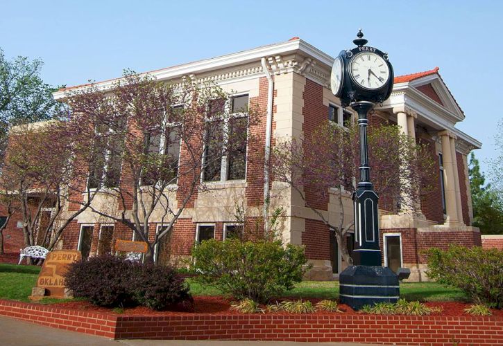 First Bank & Trust Co, Perry Ok
